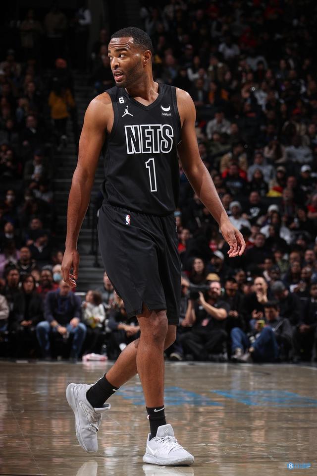 并在公共竞 并在公共竞