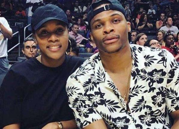 里程碑条款 里程碑条款