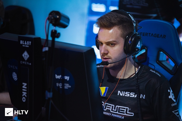 让防守者节 让防守者节